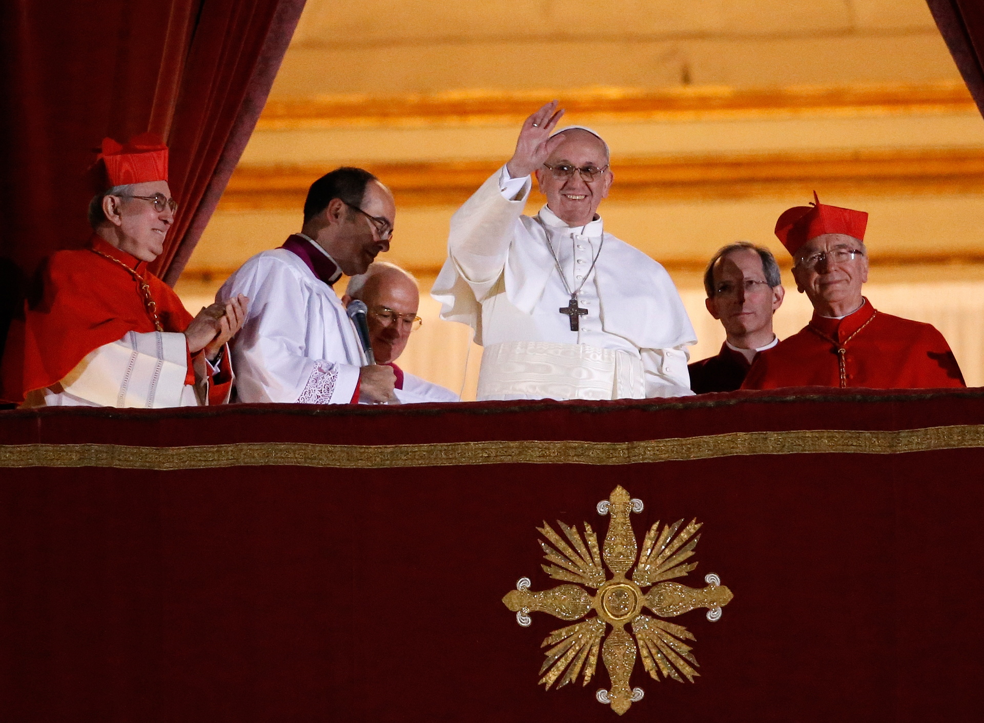 ¿Qué pasa si el el cardenal elegido no acepta ser el nuevo Papa?