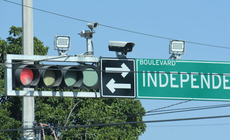 Analizan en Torreón uso de cámaras para aplicar fotomultas en casos de accidentes viales y delitos