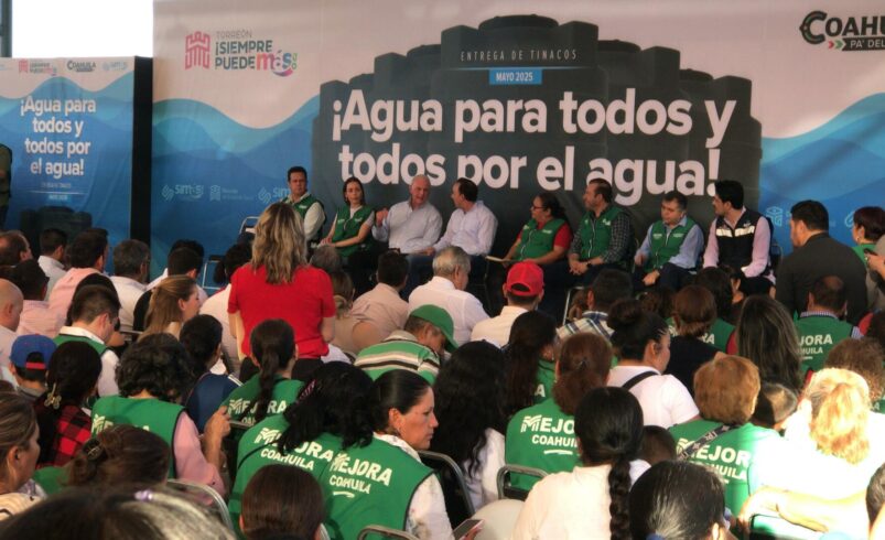 Arranca programa de entrega de tinacos “¡Agua para todos y todos por el agua!”