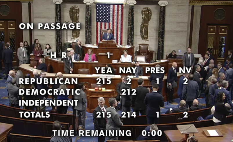 Cámara de Representantes aprueba plan fiscal de Donald Trump con impuesto a remesas