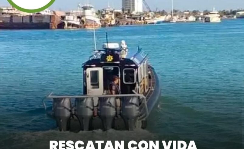 Rescatan con vida a los tres pescadores desaparecidos en altamar