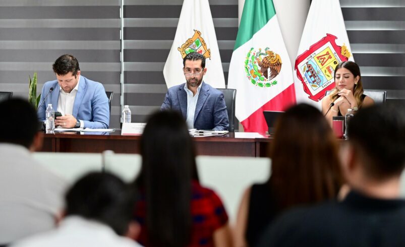 Aprueban convocatoria para designar nuevo contralor municipal; oposición exige transparencia en selección
