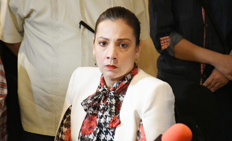 Revocan presuntamente visas a Sonia Villarreal y a su esposo