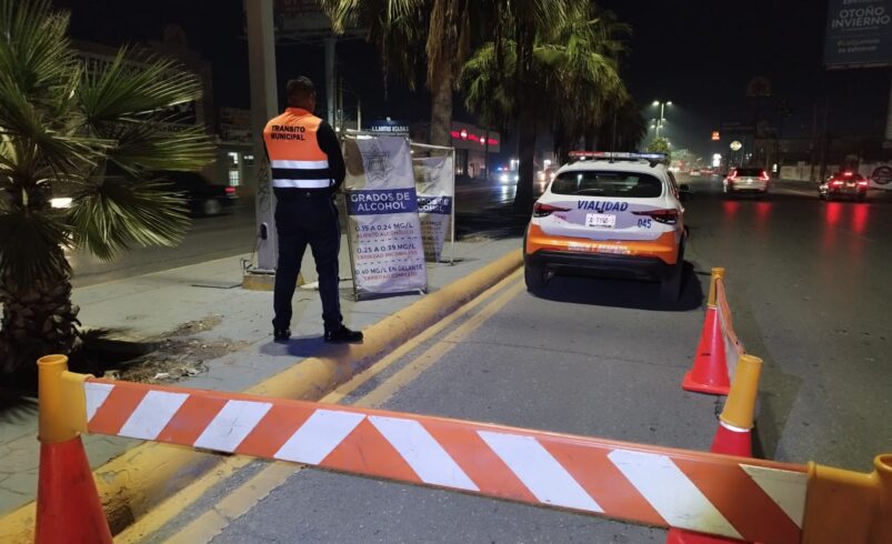 Con visión preventiva y social, Tránsito de Torreón implementa operativo de alcoholímetro