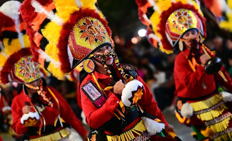 Devotos del Mercado de Abastos cumplen tradición guadalupana con peregrinación