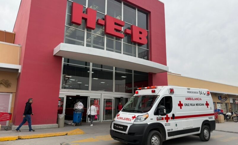Hombre de la tercera edad muere en la Cruz Roja, se desvaneció al interior del HEB Independencia
