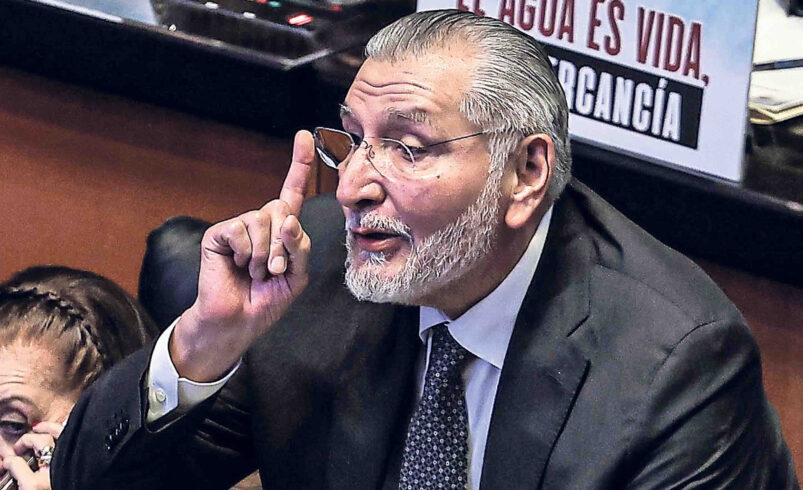 Adán Augusto deja coordinación de Morena en el Senado