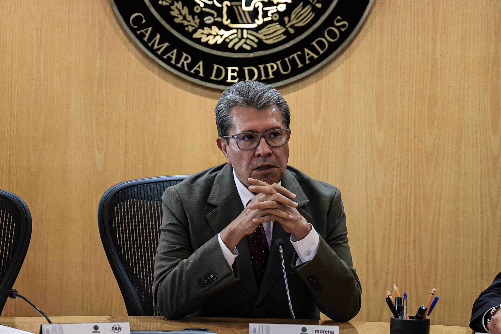 Reforma electoral, sin acuerdo aún con el PT y Verde: Monreal