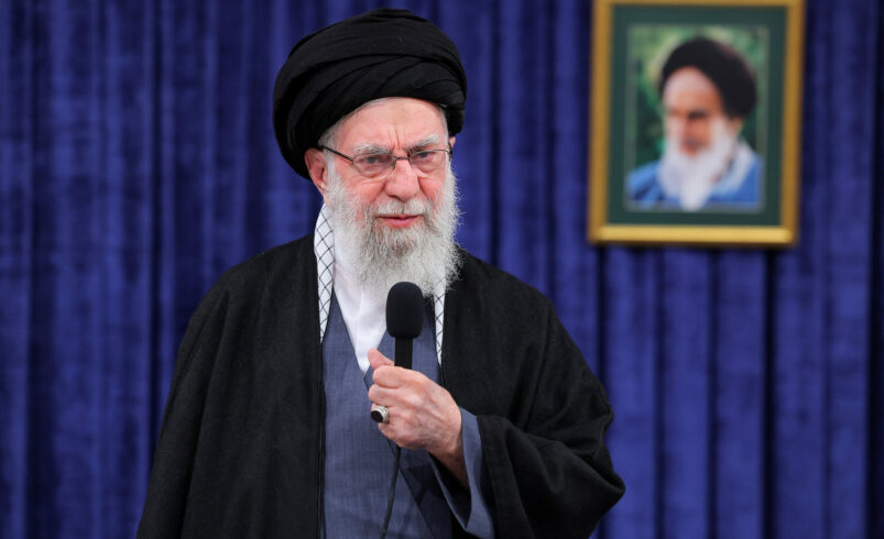 Irán confirma la muerte del ayatolá Ali Jameneí