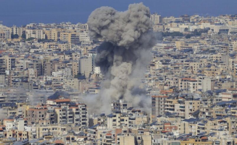Israel bombardea infraestructura de Hezbolá al sur de la capital de Líbano