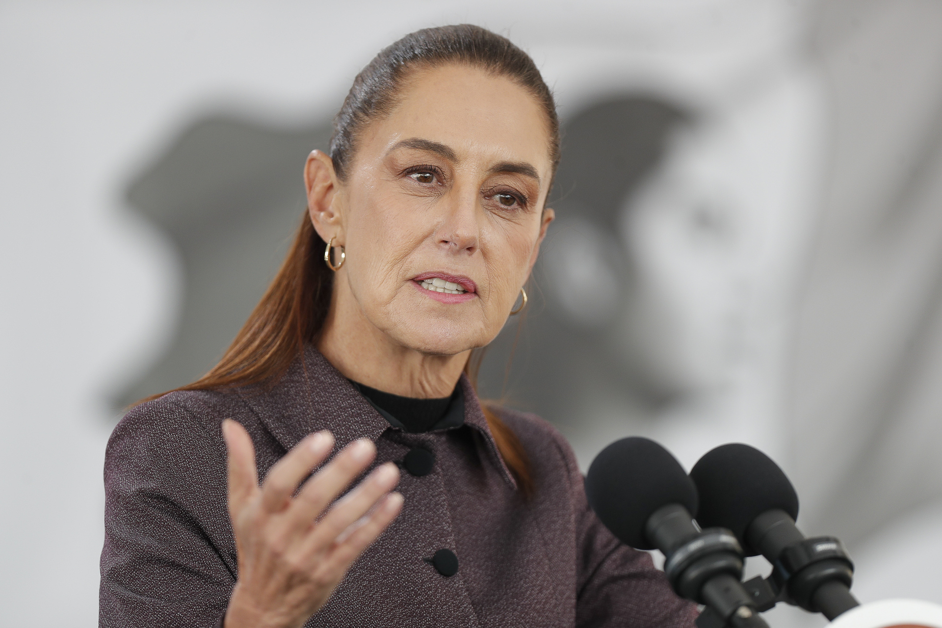 1990249