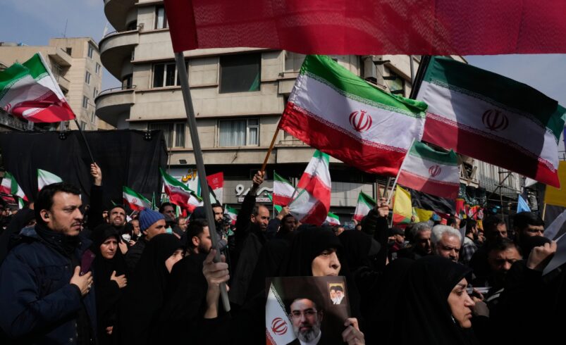 Irán condiciona tregua a que EU e Israel prometan no lanzar más ataques, según reportes