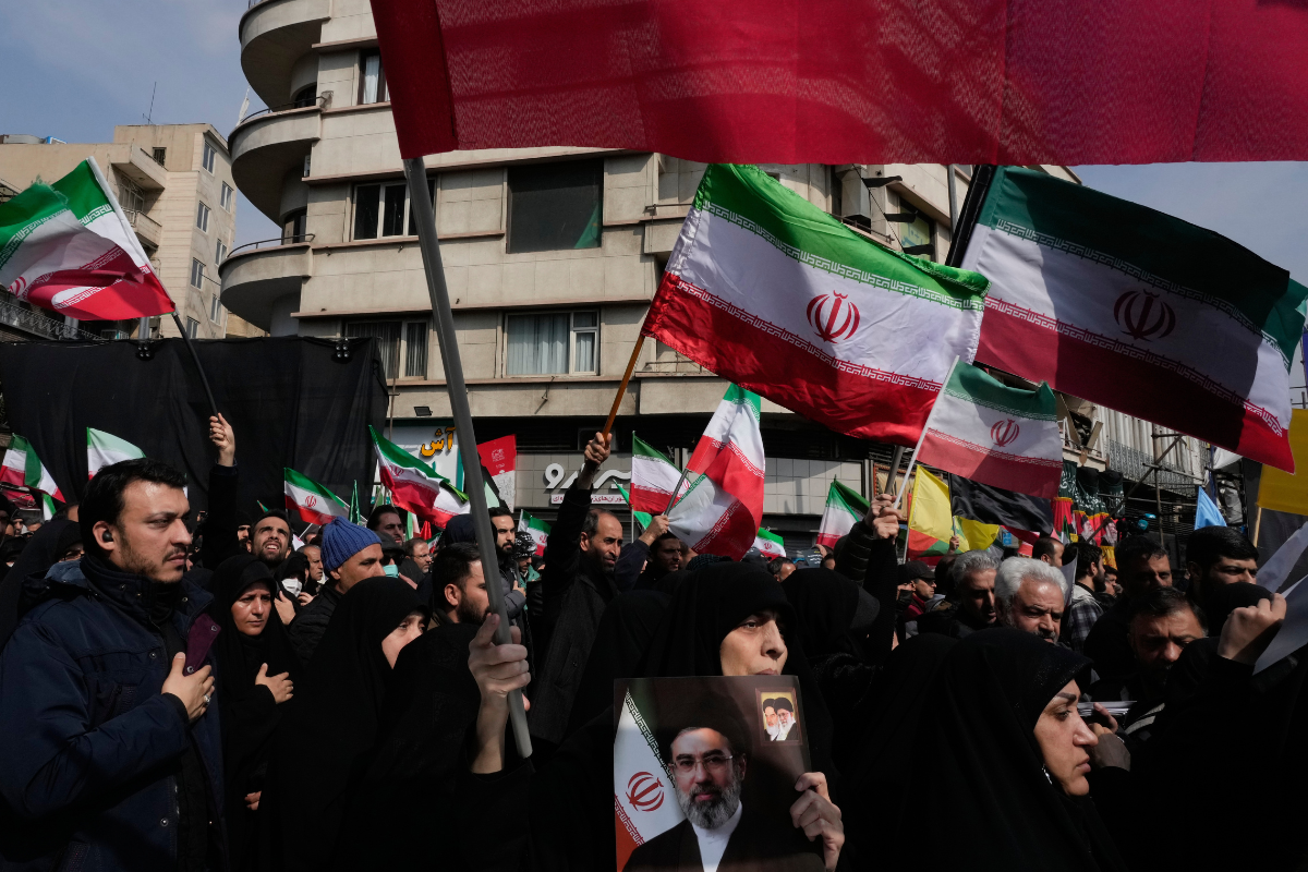 Irán condiciona tregua a que EU e Israel prometan no lanzar más ataques, según reportes