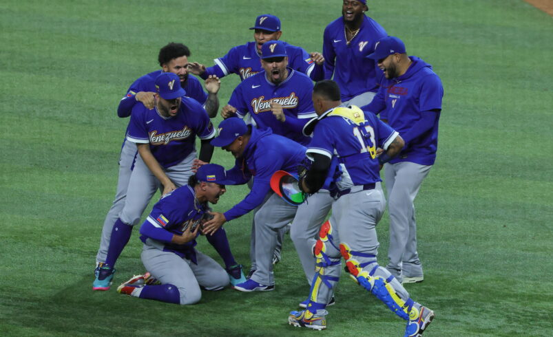 Venezuela hace historia; conquista su primer Clásico Mundial de Beisbol ante EU