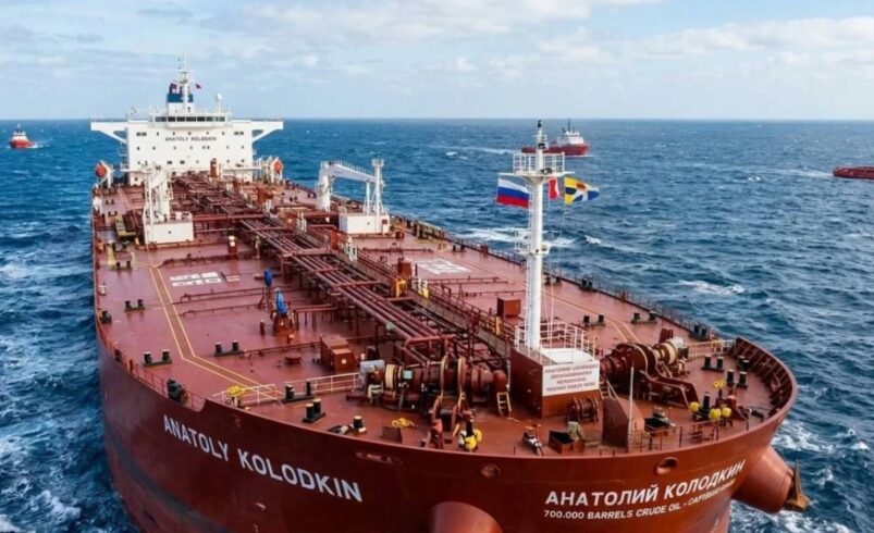 Buque petrolero ruso se encuentra cerca de Cuba; se espera que llegue el martes