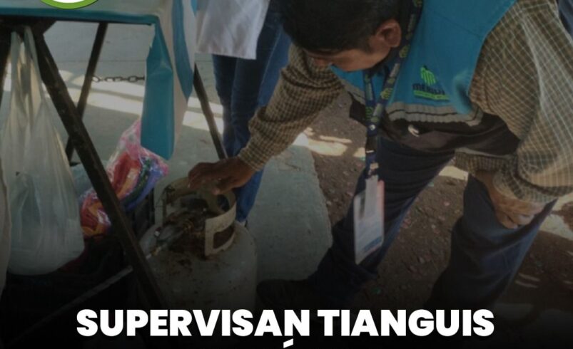 Supervisan tianguis en Mérida para evitar invasión de espacios públicos