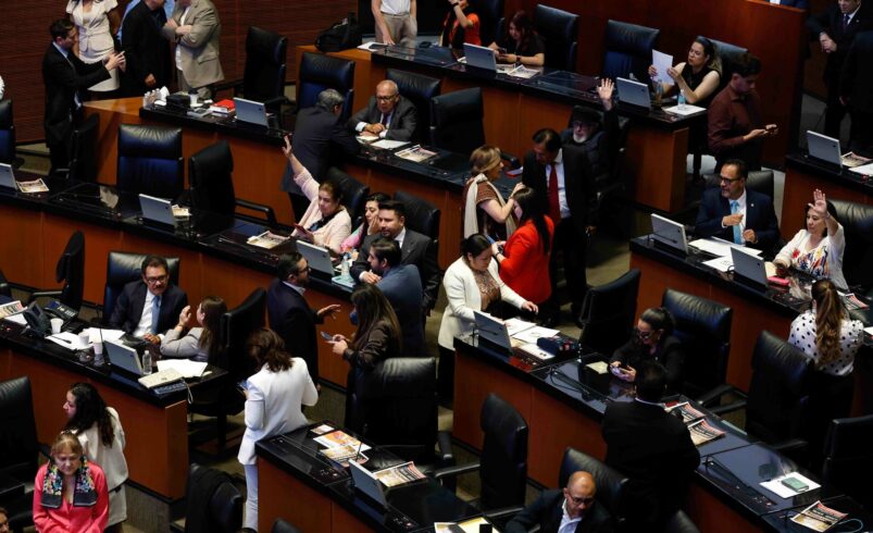 Senado avala reforma para expedir Ley General contra Feminicidio