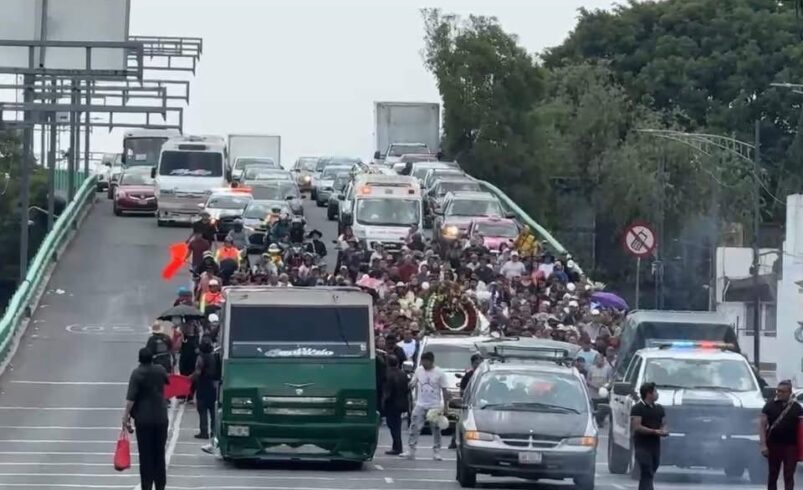 Dan el último adiós a Edith Guadalupe entre dolor y reclamos