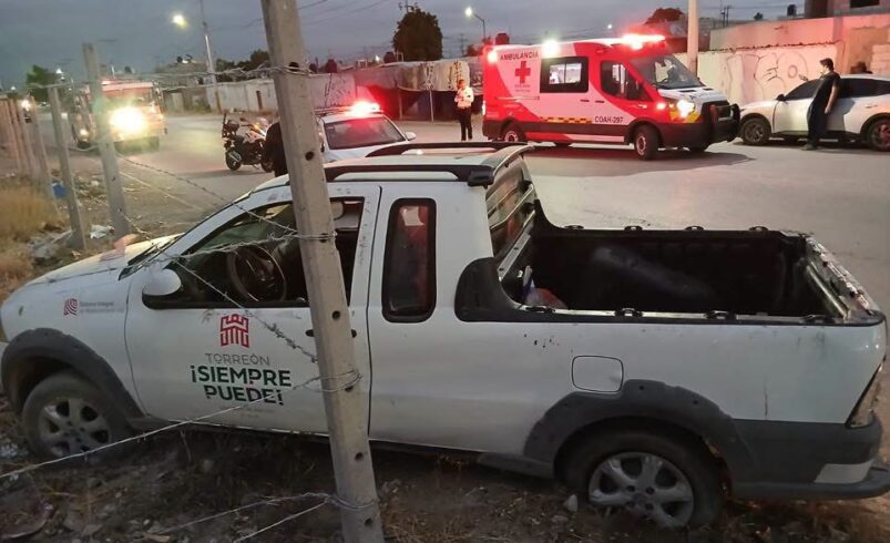 Lesionada por percance vial con camioneta del Ayuntamiento no fue embestida; viajaba en la unidad
