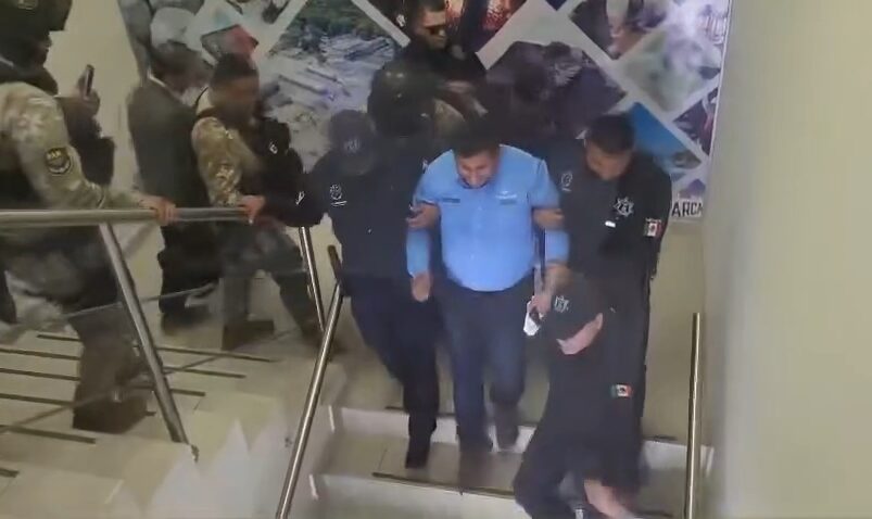 Desalojan de su oficina al gerente del SIMAS Piedras Negras, tras más de 72 horas de su suspensión