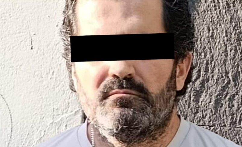 Comparece ante juez contralmirante Fernando Farías