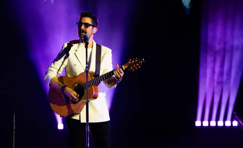 Álex Ubago cumple petición a laguneros; ‘Torreón ya es parte de mi historia’, reconoce