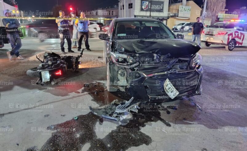 Motociclista resulta gravemente lesionado tras choque en Rodríguez Triana de Torreón