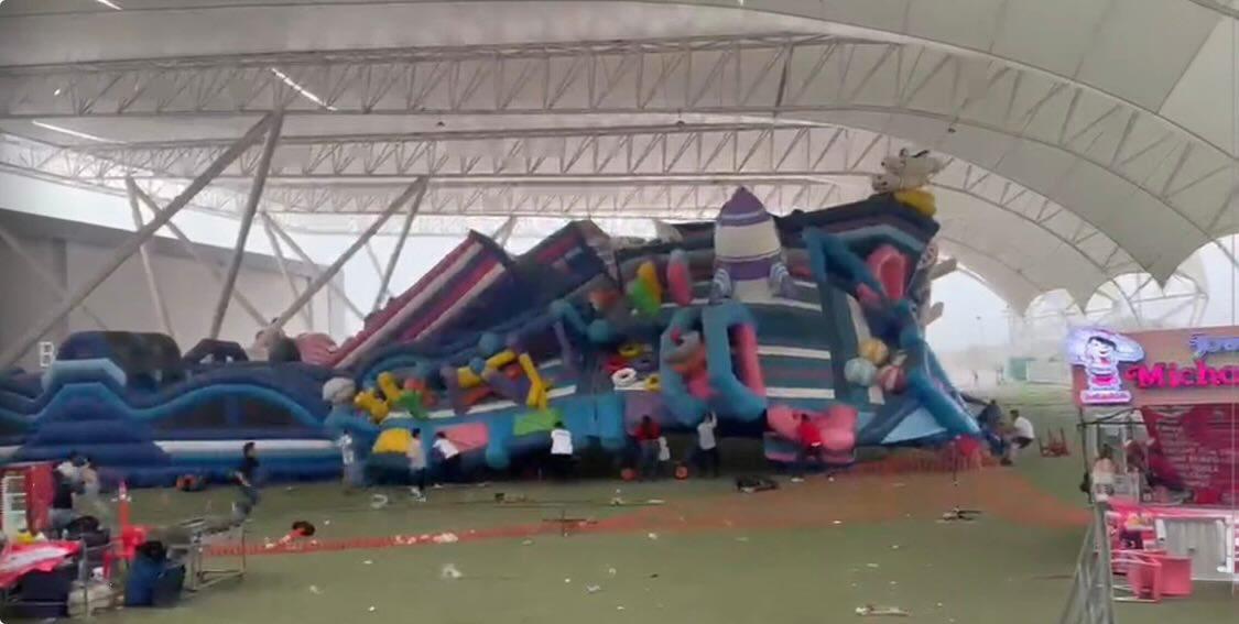 Ráfaga de viento levanta estructura de atracción en el CCT