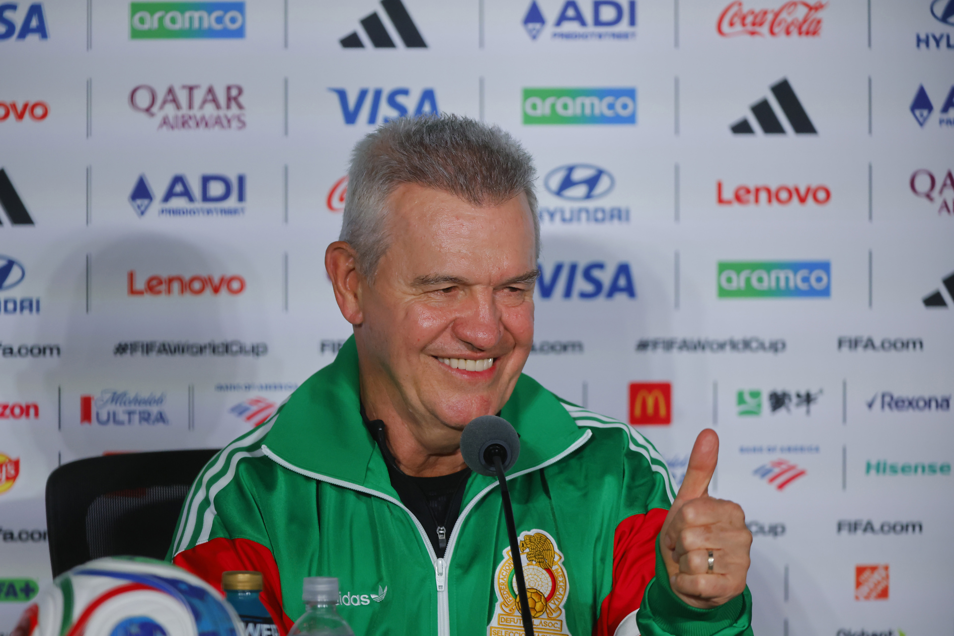 Javier Aguirre confía en que México romperá maldición fuera del Azteca