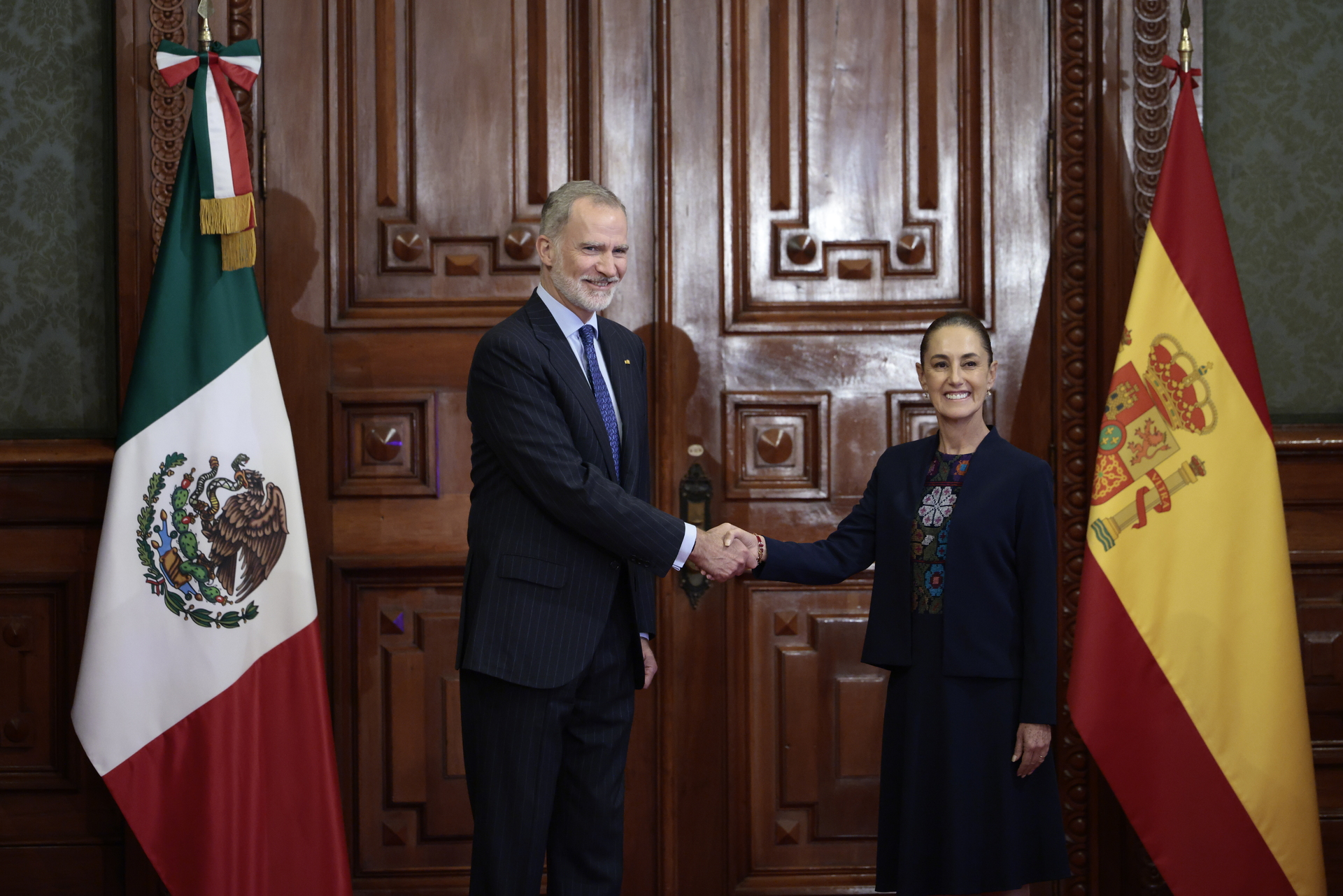 Sheinbaum recibe al rey Felipe VI de España en Palacio Nacional