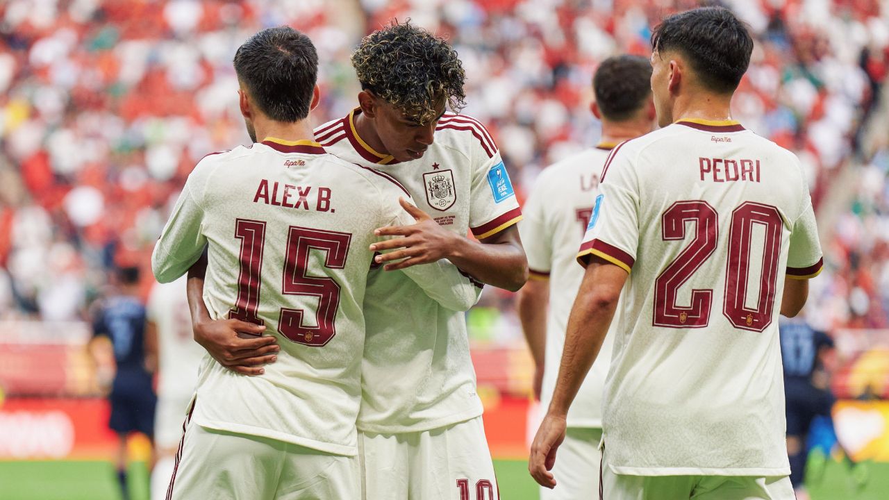 España vence a Uruguay y los deja fuera del Mundial