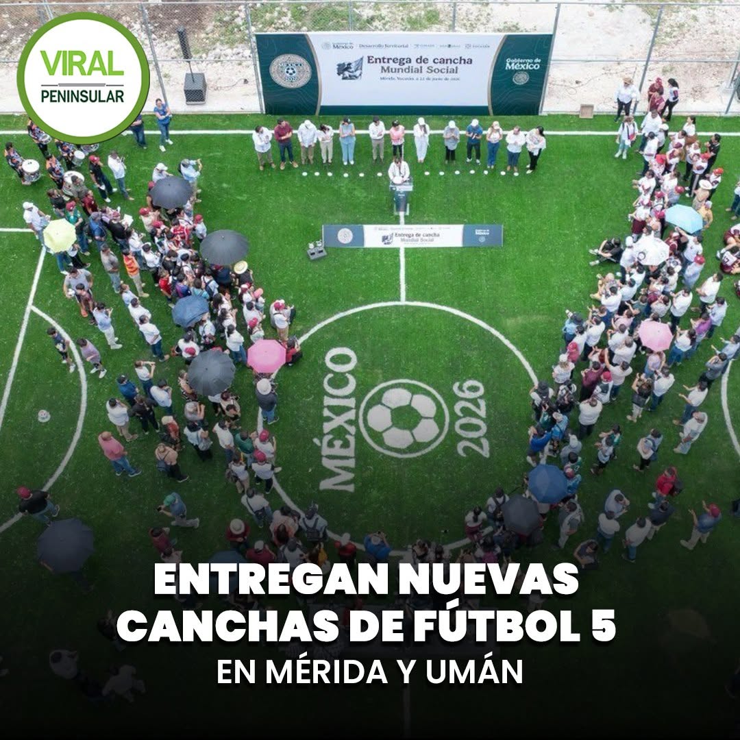 Entregan nuevas canchas de fútbol 5 en Mérida y Umán