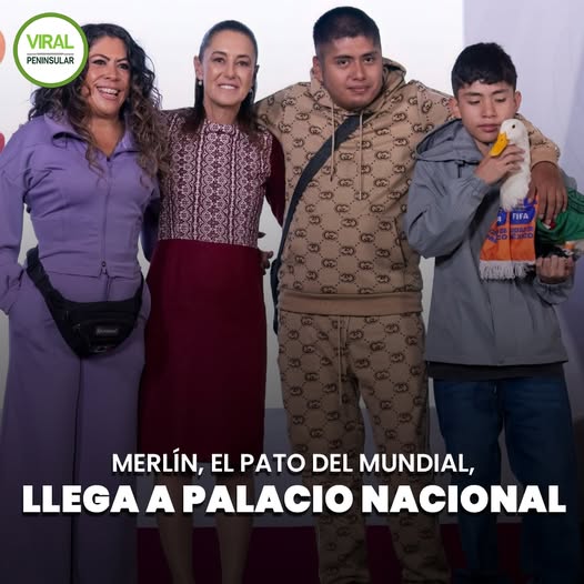 Merlín, el pato del Mundial, llega a Palacio Nacional