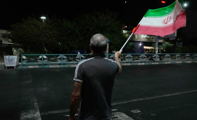 EU lanza más ataques contra Irán en medio de escalada ofensiva por estrecho de Ormuz