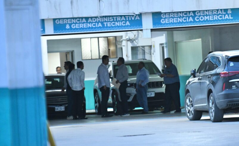 Piden renuncia a Roberto Escalante; pasivos de Simas Torreón ascienden a más de 2 mil mdp