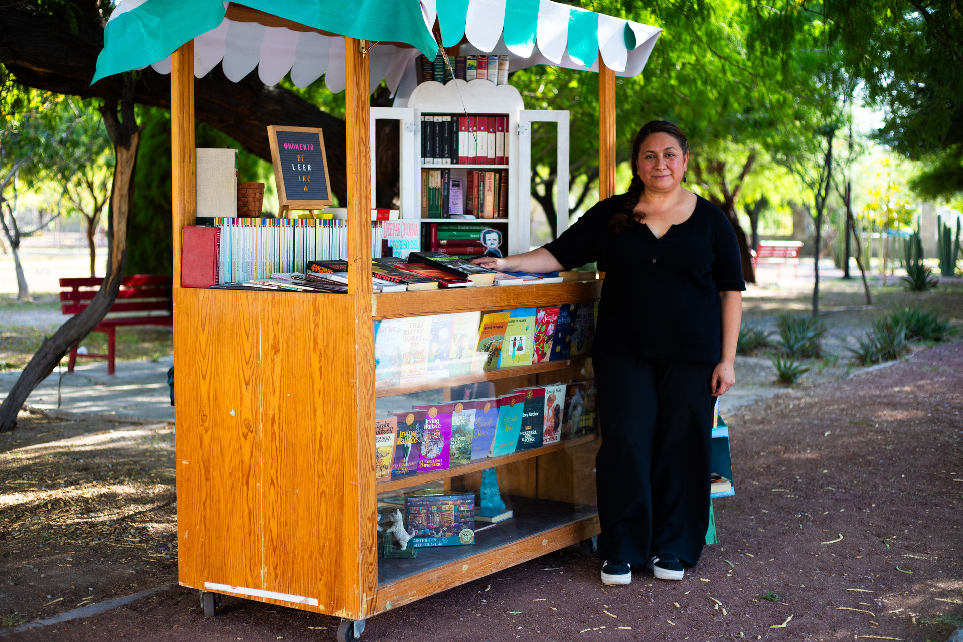 Momento de Leer TRC, la librería móvil que lleva la lectura a las calles