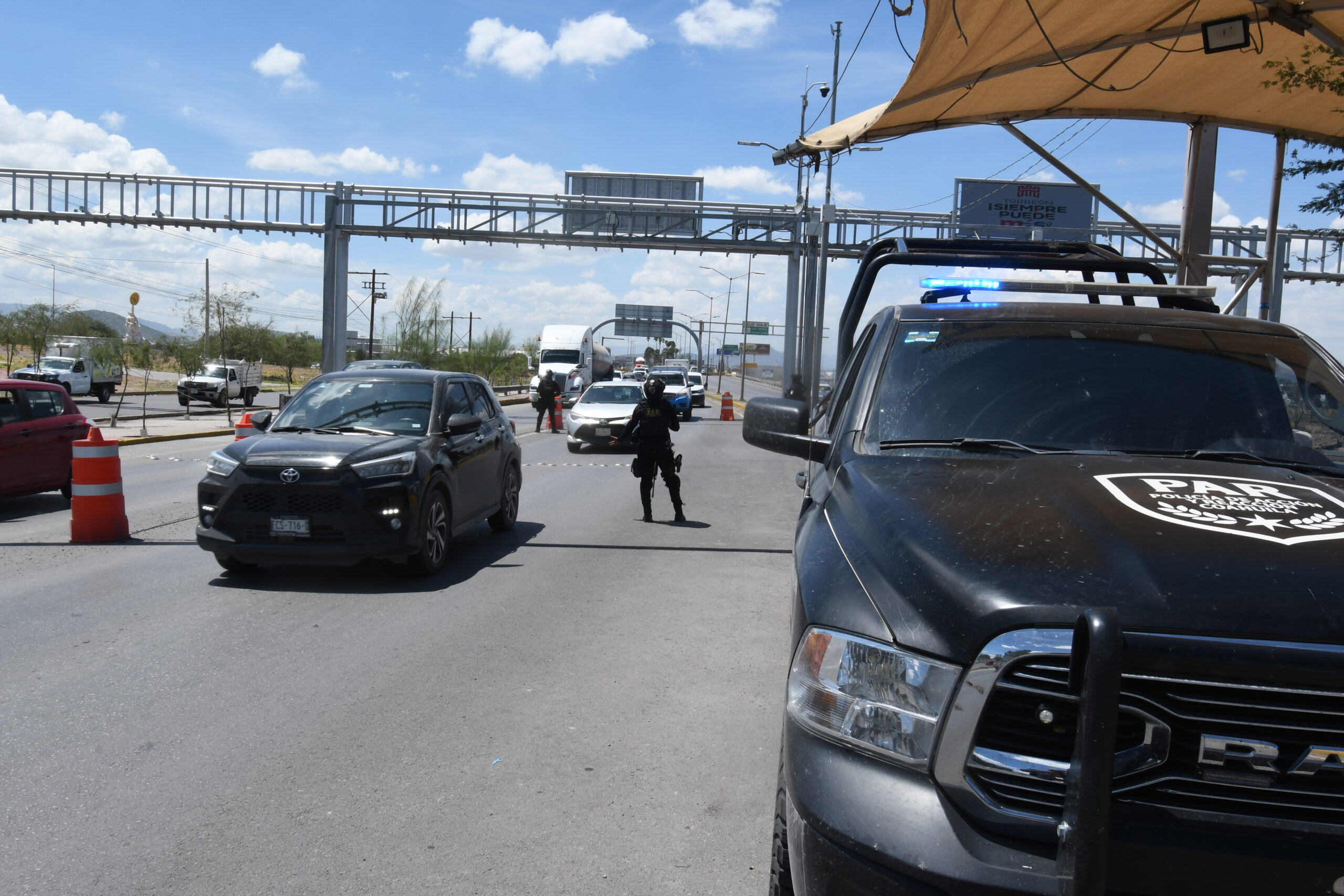 Pronto estará terminado el arco de seguridad en la Puerta Amarilla, señala Manolo Jiménez