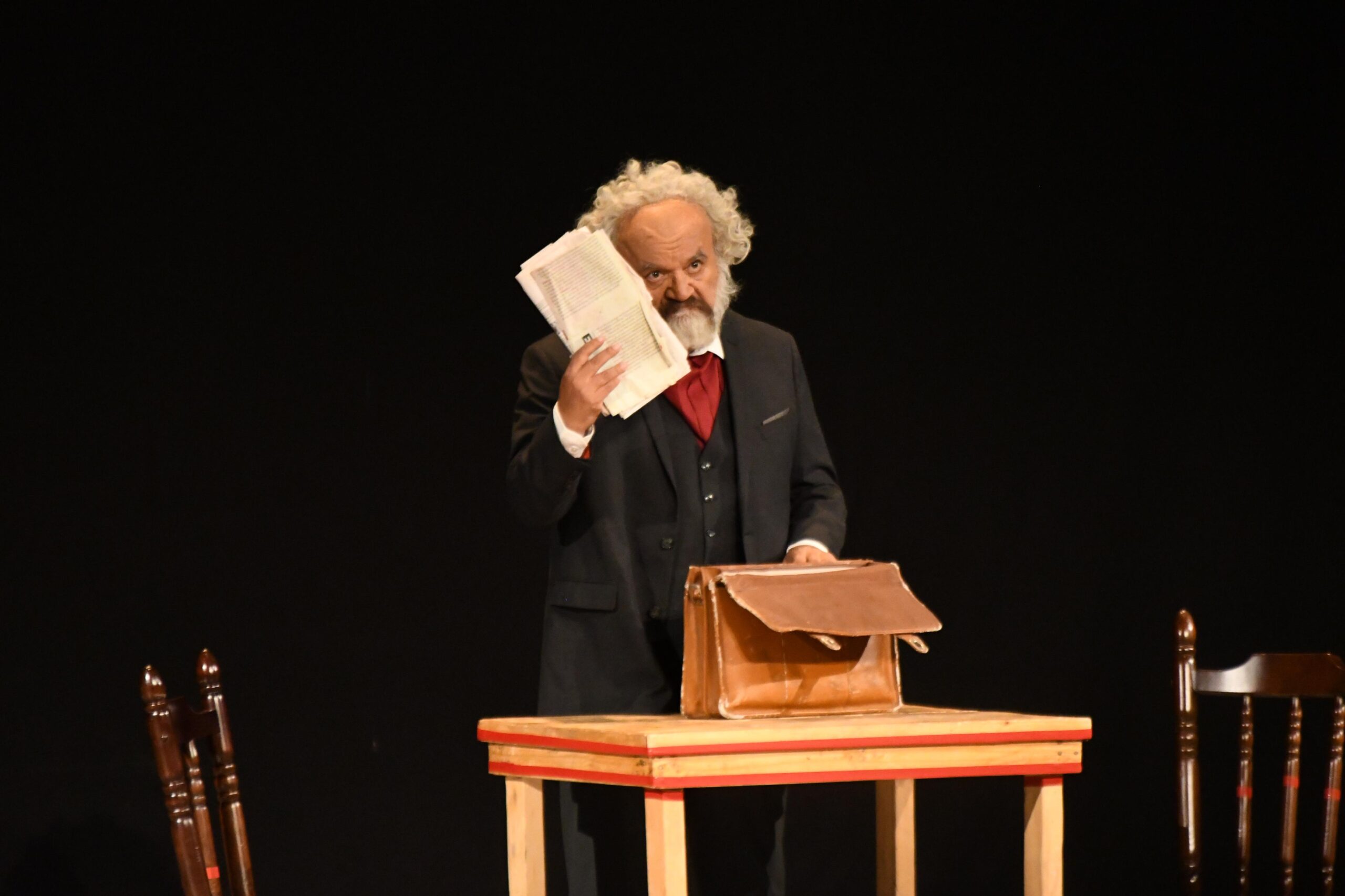 Inicia la Muestra Estatal de Teatro Coahuila 2026 con obra sobre Karl Marx