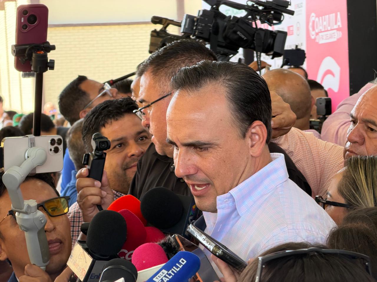 Detención de exfuncionario estaría ligada a empresas privadas: Manolo Jiménez