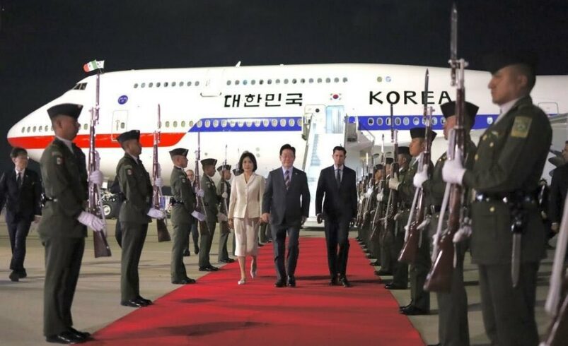 Presidente de Corea del Sur llega a México para fortalecer relación bilateral tras 16 años