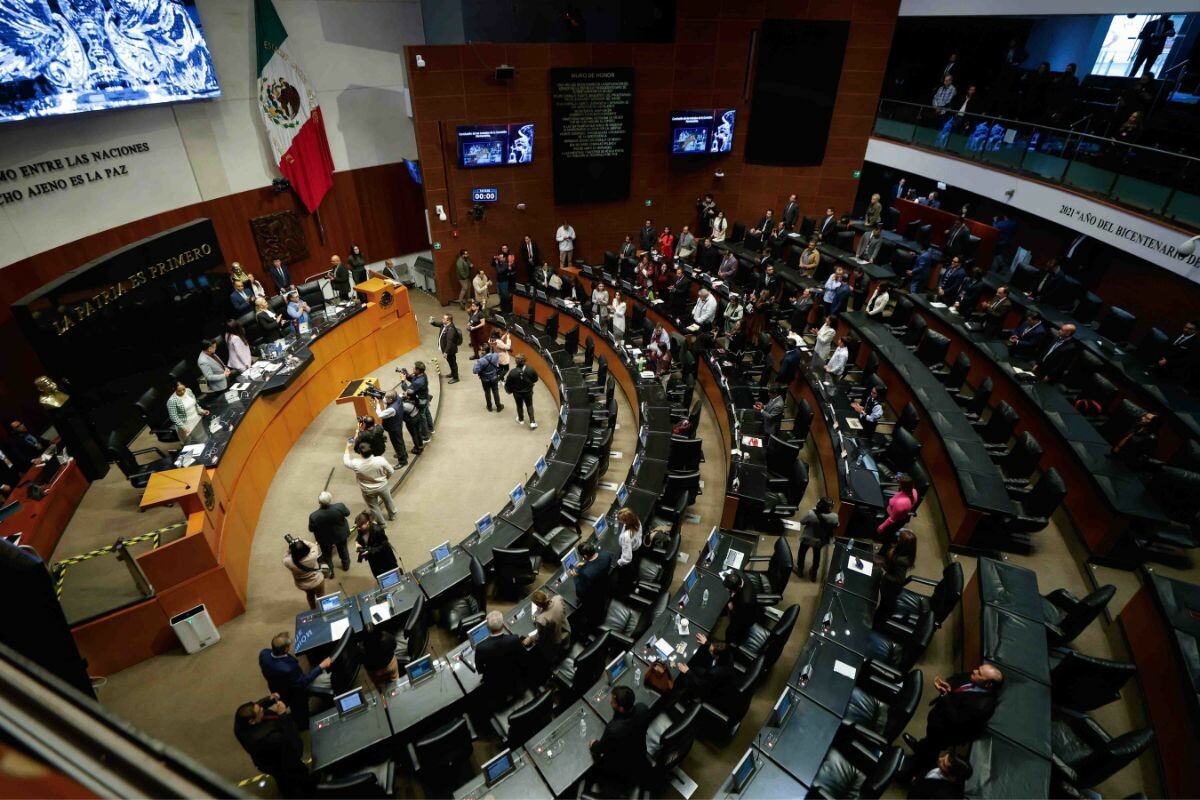 Senado prevé aprobar reforma contra doble nacionalidad en Presidentes y gobernadores