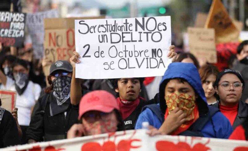Marcha del 2 de octubre reúne a 8 mil personas en CDMX; reportan 18 lesionados