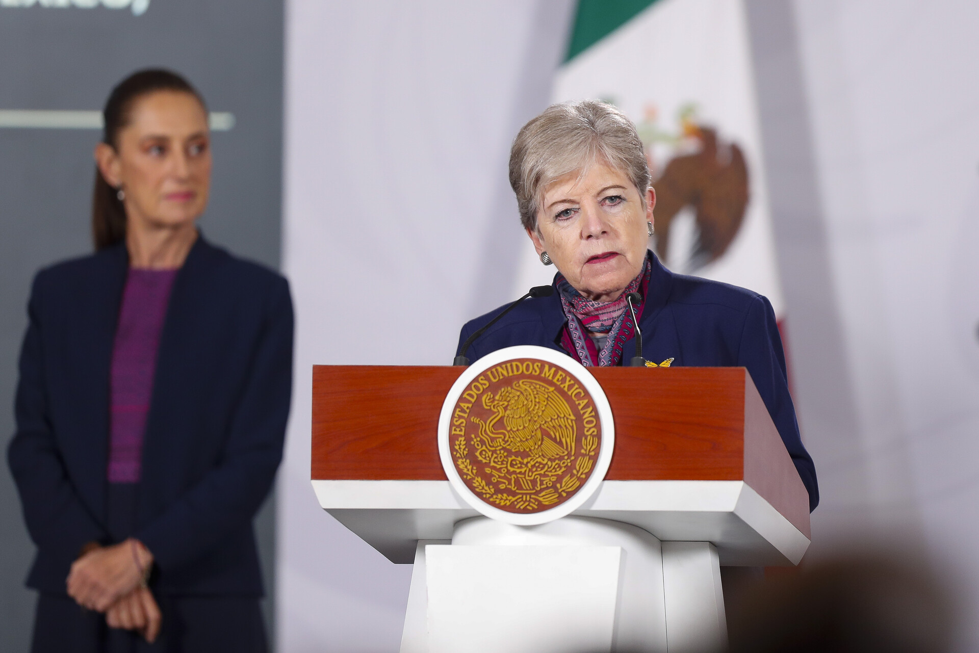 Sheinbaum autoriza pruebas piloto de fracking: Alicia Bárcena