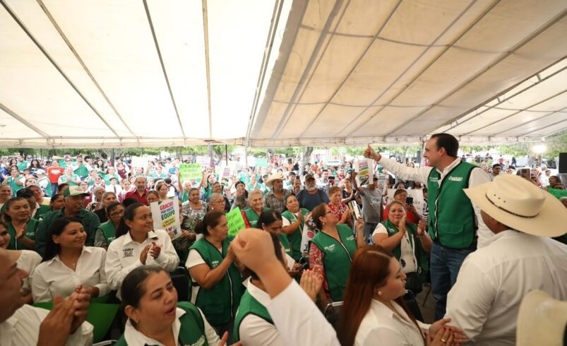 Manolo Jiménez lleva la estrategia ‘En equipo le entramos’ a todas las regiones de Coahuila